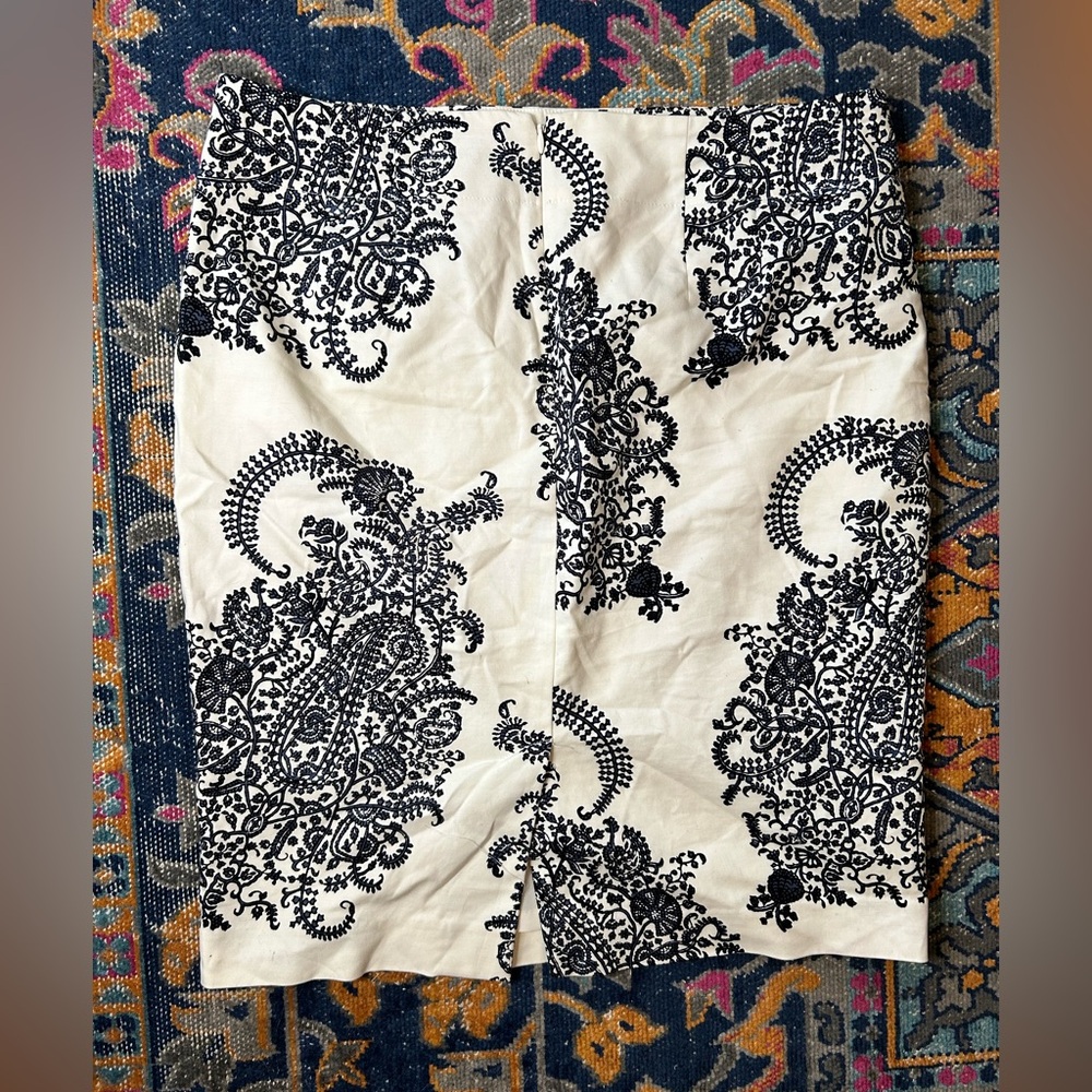 LOFT Paisley Black and Cream Pencil Skirt